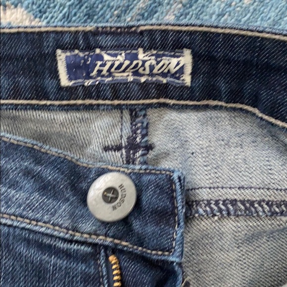 Hudson Jean shorts - Picture 3 of 9